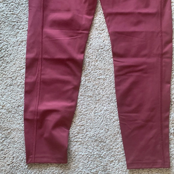 Girlfriend Collective Compressive High Rise Leggings in Mulberry - Size S - Picture 12 of 17